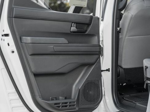 New 2025 Toyota Tacoma SR5 image 31