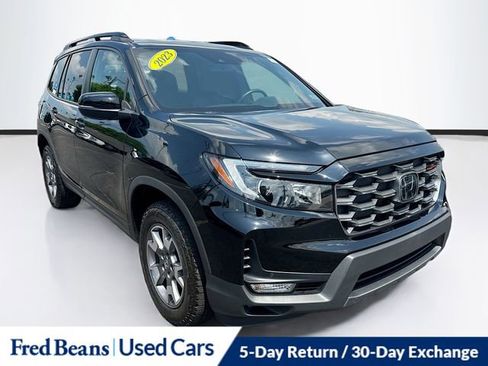 Used 2023 Honda Passport TrailSport image 1