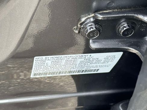 Used 2024 Acura MDX SH-AWD w/ Technology Package image 17