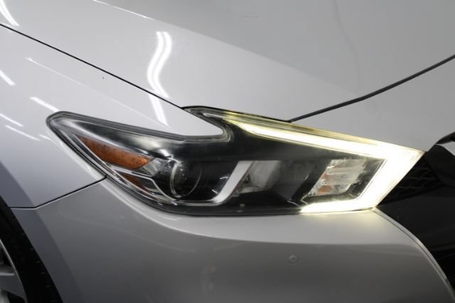 Used 2018 Nissan Maxima 3.5 SV FWD image 25