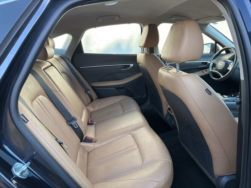 Used 2021 Hyundai Sonata Limited FWD image 10