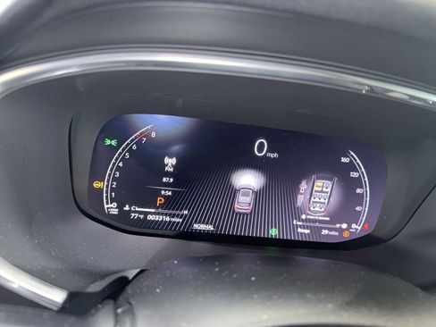 Used 2025 Acura MDX FWD w/ Technology Package image 8