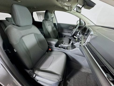 Certified 2025 Kia Sportage LX AWD/4WD image 27