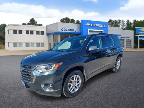 Used 2020 Chevrolet Traverse LT w/ Driver Confidence II Package image 1