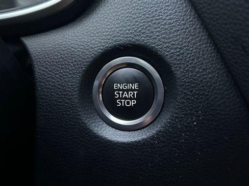 Used 2025 Toyota Corolla SE FWD image 26