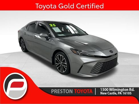 Certified 2025 Toyota Camry XLE FWD image 1