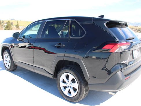 Certified 2025 Toyota RAV4 LE image 5