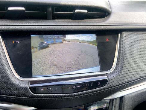Used 2019 Cadillac XT5 Premium Luxury AWD/4WD image 22
