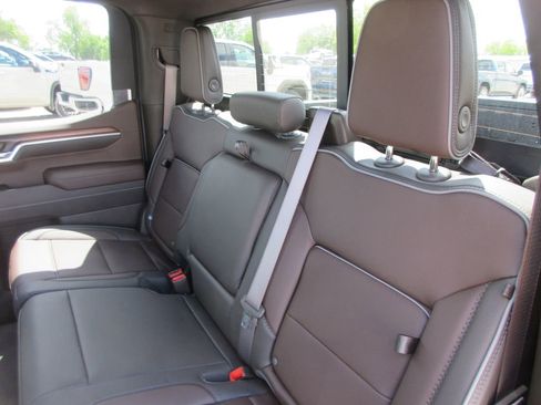 New 2026 GMC Sierra 1500 Denali AWD/4WD image 14