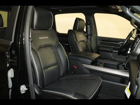Used 2022 RAM 1500 Laramie image 32
