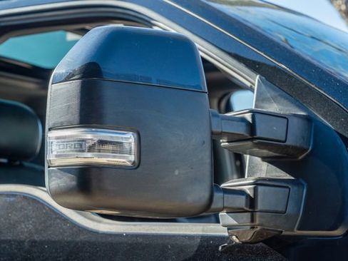 Used 2019 Ford F250 Lariat w/ Lariat Ultimate Package image 12