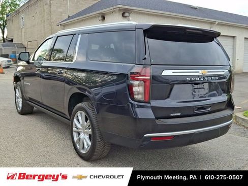 Certified 2024 Chevrolet Suburban High Country AWD/4WD image 5