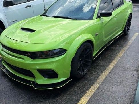 Used 2023 Dodge Charger Scat Pack RWD image 4