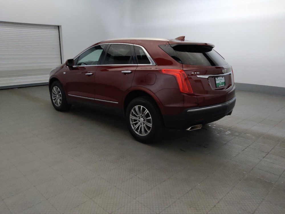 Used 2018 Cadillac XT5 Luxury w/ Driver Awareness Package FWD image 3
