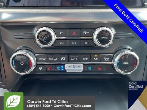 Used 2025 Ford F150 Lariat w/ FX4 Off-Road Package image 29