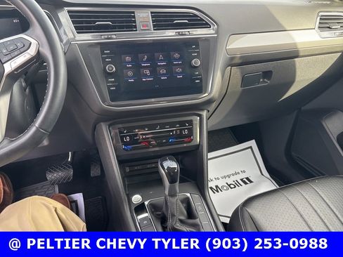 Used 2022 Volkswagen Tiguan SE w/ Panoramic Sunroof Package image 14