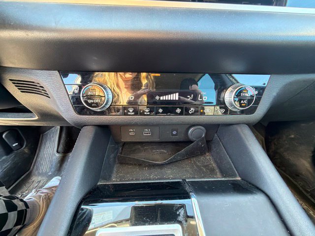 Used 2022 Mitsubishi Outlander SE AWD/4WD image 47