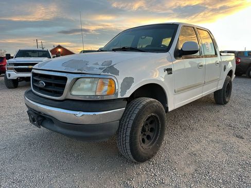 Used 2001 Ford F150 XLT image 5