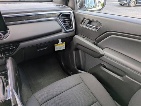 New 2025 GMC Canyon Elevation w/ Convenience Package image 19