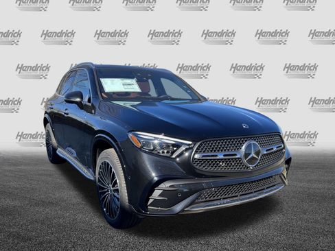 New 2026 Mercedes-Benz GLC 300 4MATIC image 2