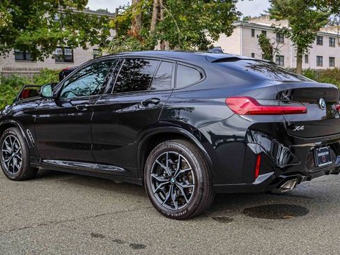 Used 2023 BMW X4 xDrive30i w/ M Sport Package image 4