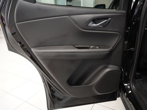 Used 2024 Chevrolet Blazer LT w/ Convenience Package FWD image 25