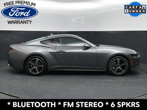 Used 2025 Ford Mustang Coupe RWD image 10