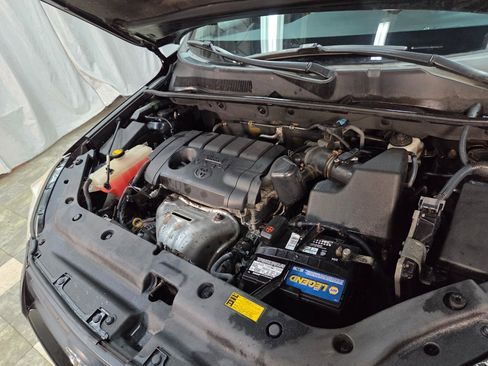 Used 2012 Toyota RAV4 4WD w/ Value Pkg image 7