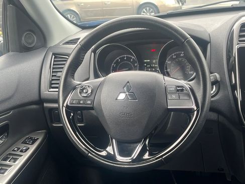 Used 2024 Mitsubishi Outlander Sport ES AWD/4WD image 19