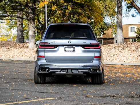 Used 2026 BMW X7 xDrive40i w/ Executive Package image 4