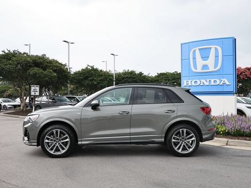 Used 2022 Audi Q3 2.0T Premium Plus w/ Premium Plus Package AWD/4WD image 4