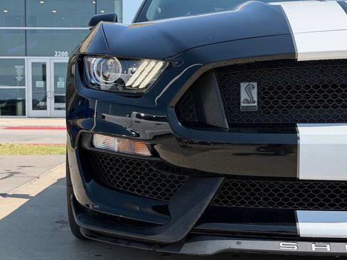 Used 2019 Ford Mustang Shelby GT350 w/ Technology Package RWD image 22