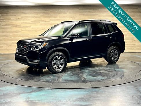 Used 2022 Honda Passport TrailSport image 9