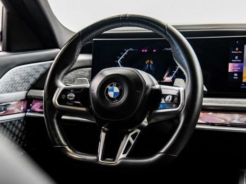 Used 2023 BMW 740i RWD image 22