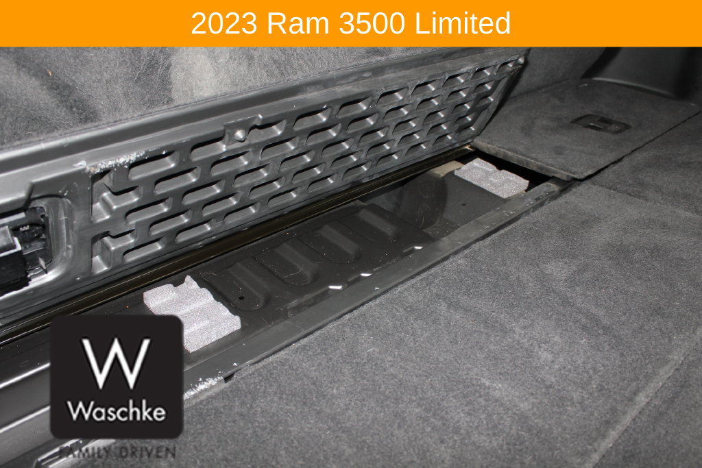 Used 2023 RAM 3500 Limited AWD/4WD image 28