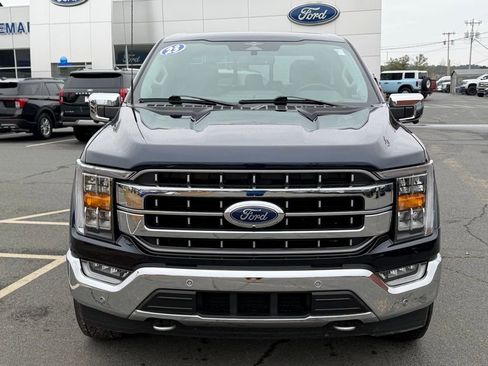 Used 2023 Ford F150 Lariat w/ Trailer Tow Package image 9