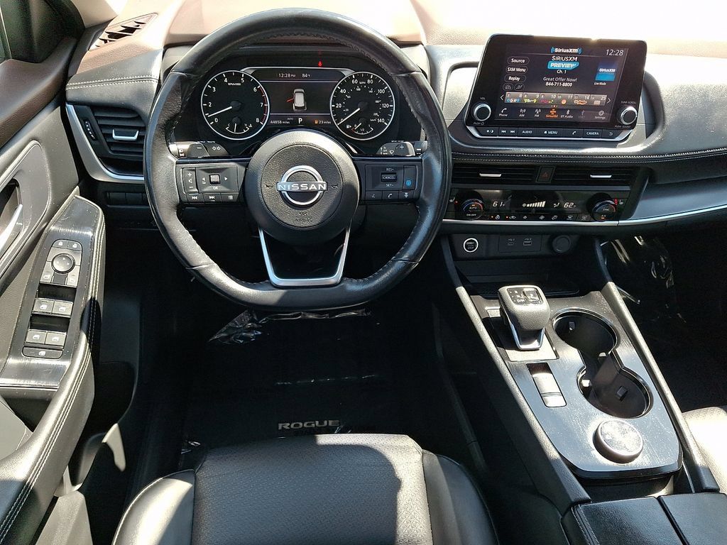 Certified 2023 Nissan Rogue SV w/ SV Premium B Package AWD/4WD image 13