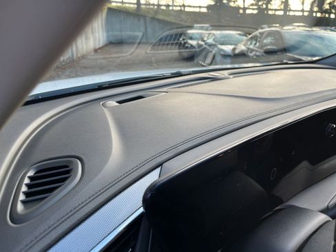 Used 2025 Buick Encore GX Preferred image 34