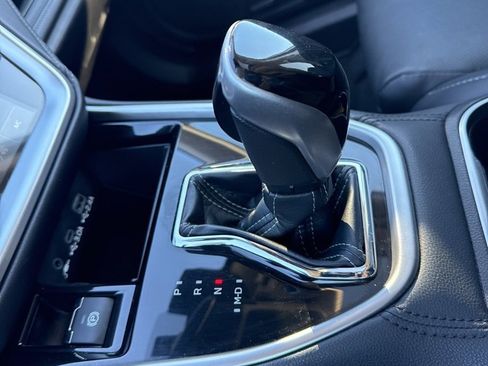 Used 2023 Subaru Outback Limited image 17