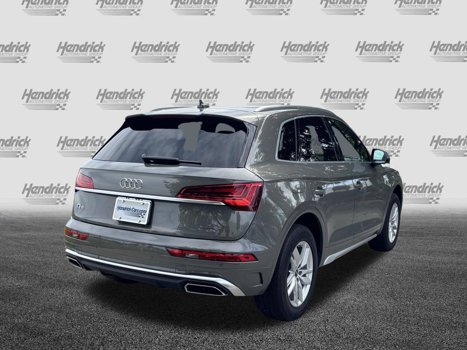 Certified 2023 Audi Q5 2.0T Premium w/ Convenience Package AWD/4WD image 10