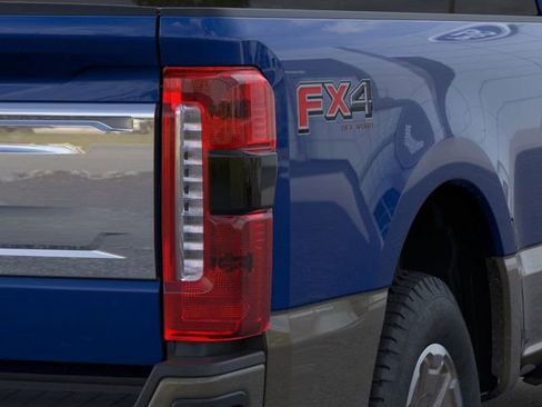 New 2026 Ford F350 King Ranch w/ FX4 Off-Road Package image 21