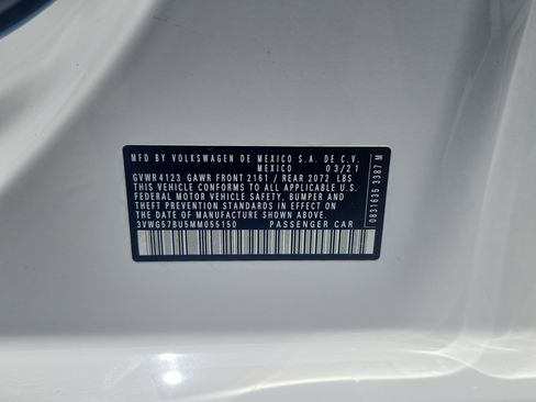 Used 2021 Volkswagen Jetta SEL Premium FWD image 34