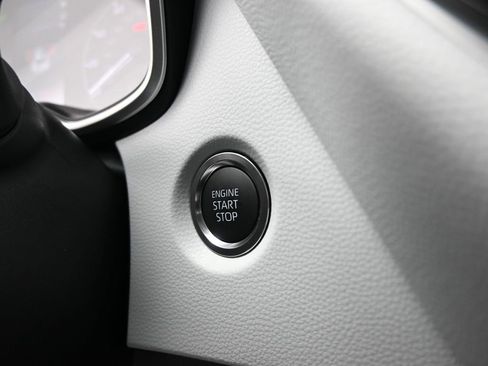 Used 2026 Toyota Corolla SE image 25