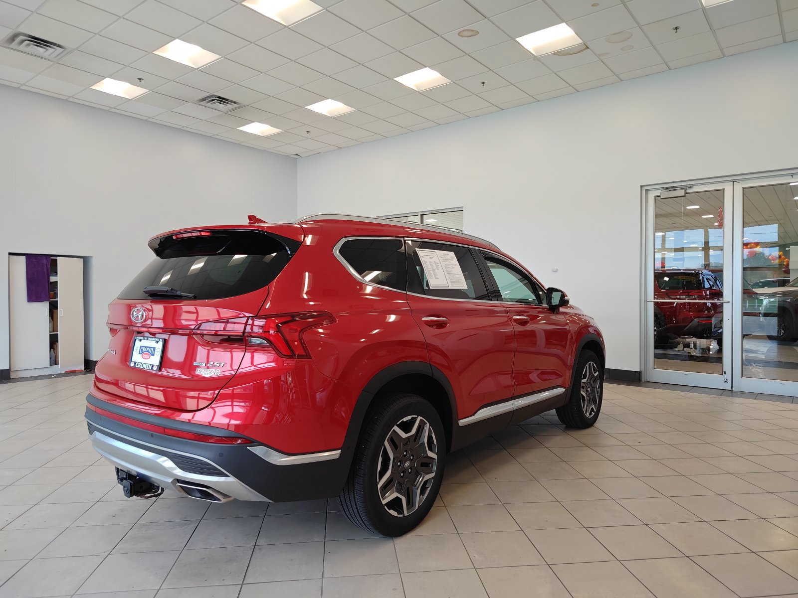 Used 2021 Hyundai Santa Fe Limited AWD/4WD image 2