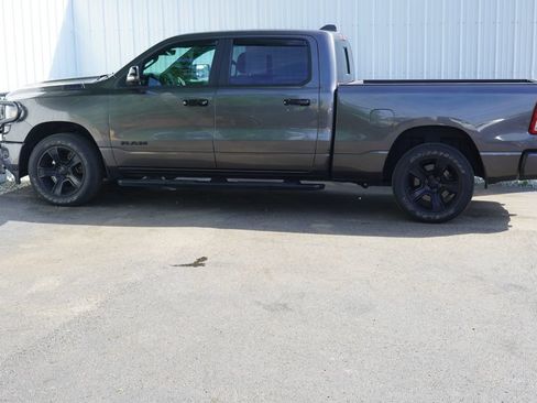 Used 2023 RAM 1500 Big Horn AWD/4WD image 3