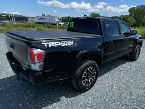 Certified 2023 Toyota Tacoma TRD Sport w/ Technology Package AWD/4WD image 8