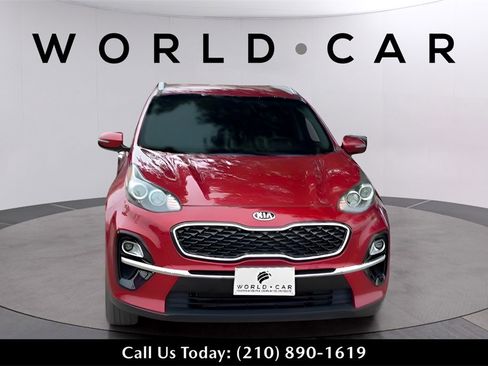 Used 2021 Kia Sportage EX image 3