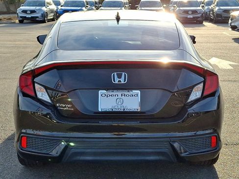 Used 2020 Honda Civic EX image 5