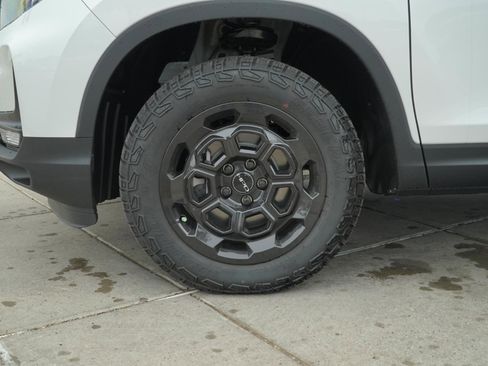 New 2026 Honda Ridgeline TrailSport image 12