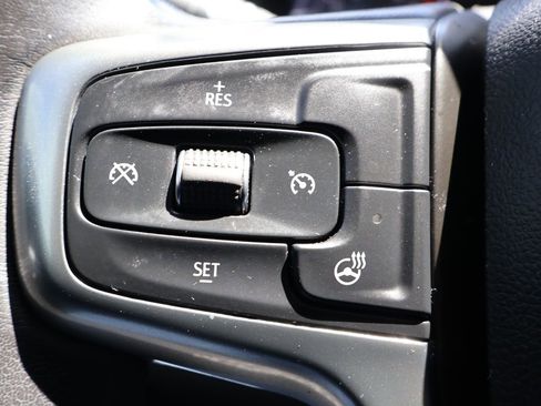 Used 2019 Chevrolet Silverado 1500 LT Trail Boss AWD/4WD image 18